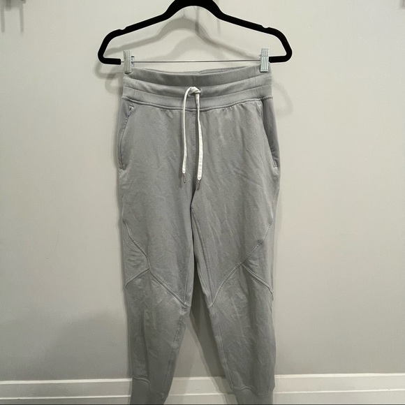 Lululemon Metro Miles Joggers Sweatpants Pants - Picture 2 of 3